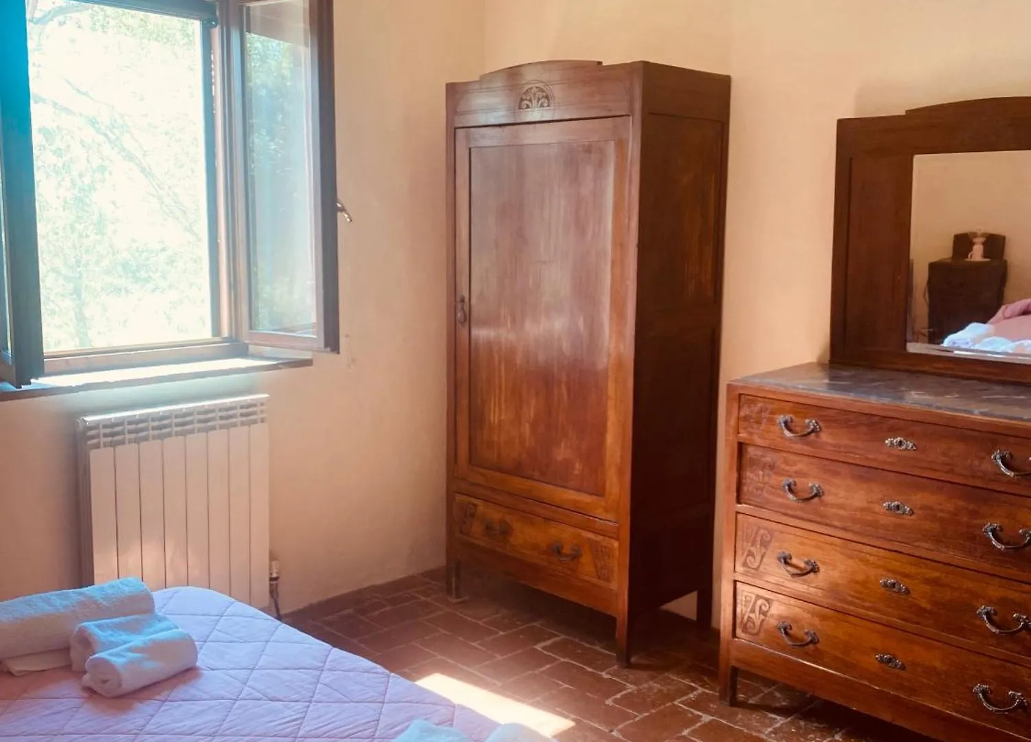 Farm stay Agriturismo La Concia Giuncarico Italy